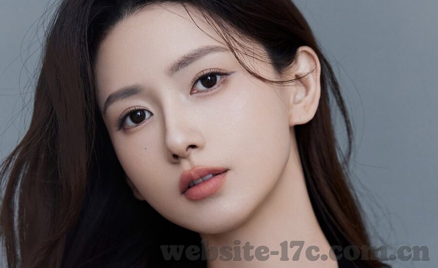 麻豆传媒演员-成长与选择，麻豆传媒演员视角下的职业素养与人生道路